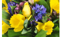 Zoom image de Mamina, bouquet de fleurs de saison - Entrefleuristes