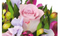 Zoom 2 image d' Eclat, bouquet rond rose & mauve - Entrefleuristes