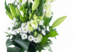 zoom sur le centre du Bouquet de deuil blanc, Condoléances | Entrefleuristes
