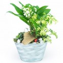 Image de Brin de Jardin, composition de muguet - Entrefleuristes