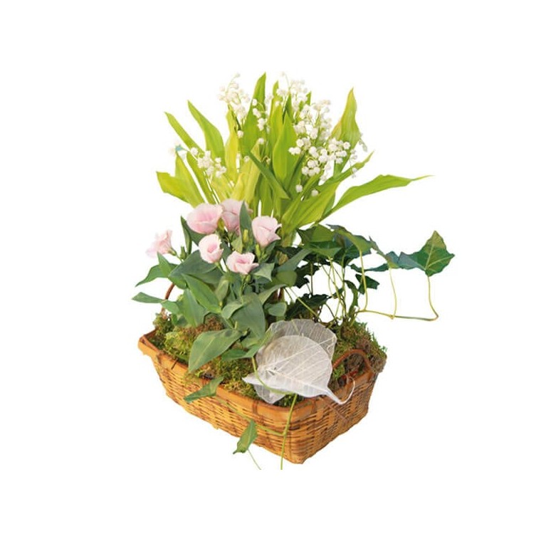 Image de Chanceux, composition de muguet  & plantes - Entrefleuristes